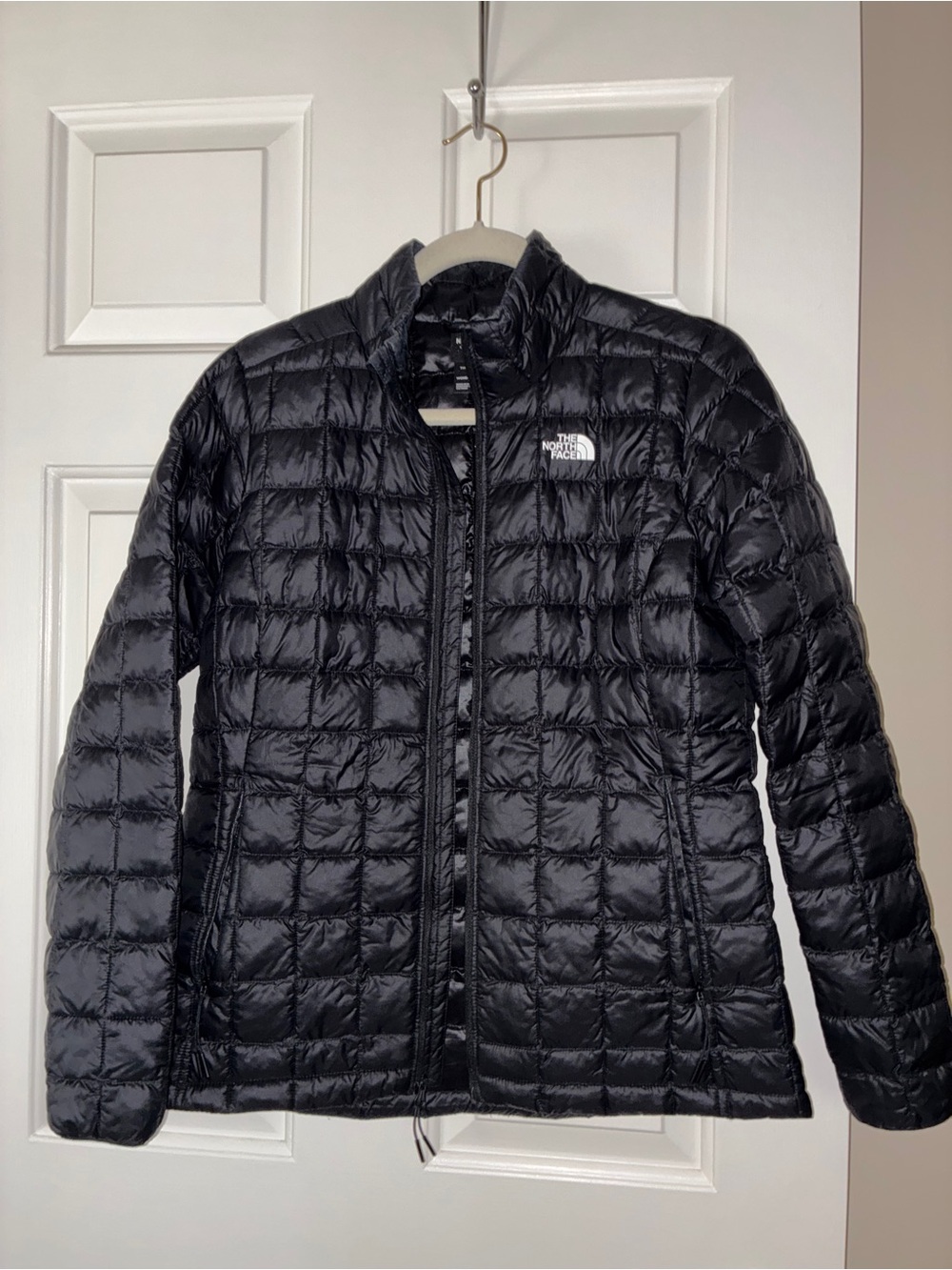 Like New Women's The North Face Thermoball Eco Jacket Quilted Puffer Sz M - Picture 4 of 10